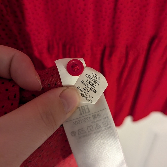 GAP long sleeve pseudo crop top, size Large - Picture 8 of 9